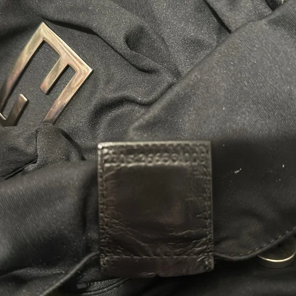 Fendi Authentic Black slouchy Tote shoulder Bag - Picture 6 of 12